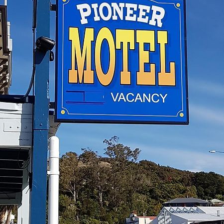 Pioneer Motels Collingwood Exterior photo